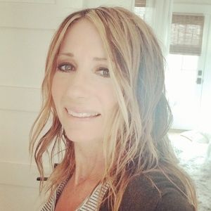 Meet your Posher, Leslie